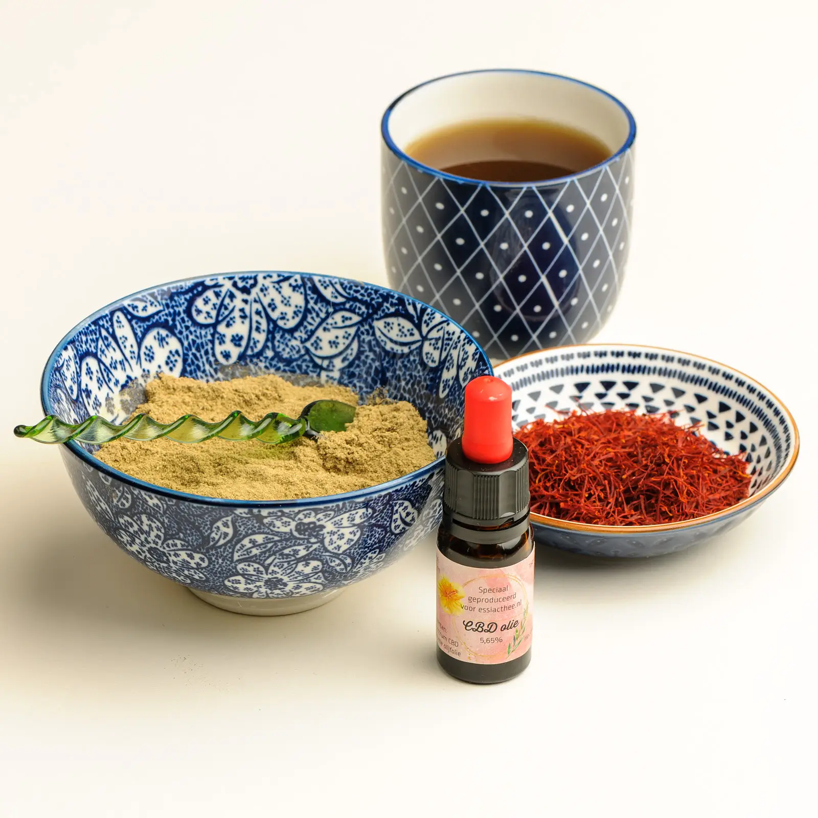 Essiac Tee, CBD Öl und iranischer Safran - Schlüsselprodukte